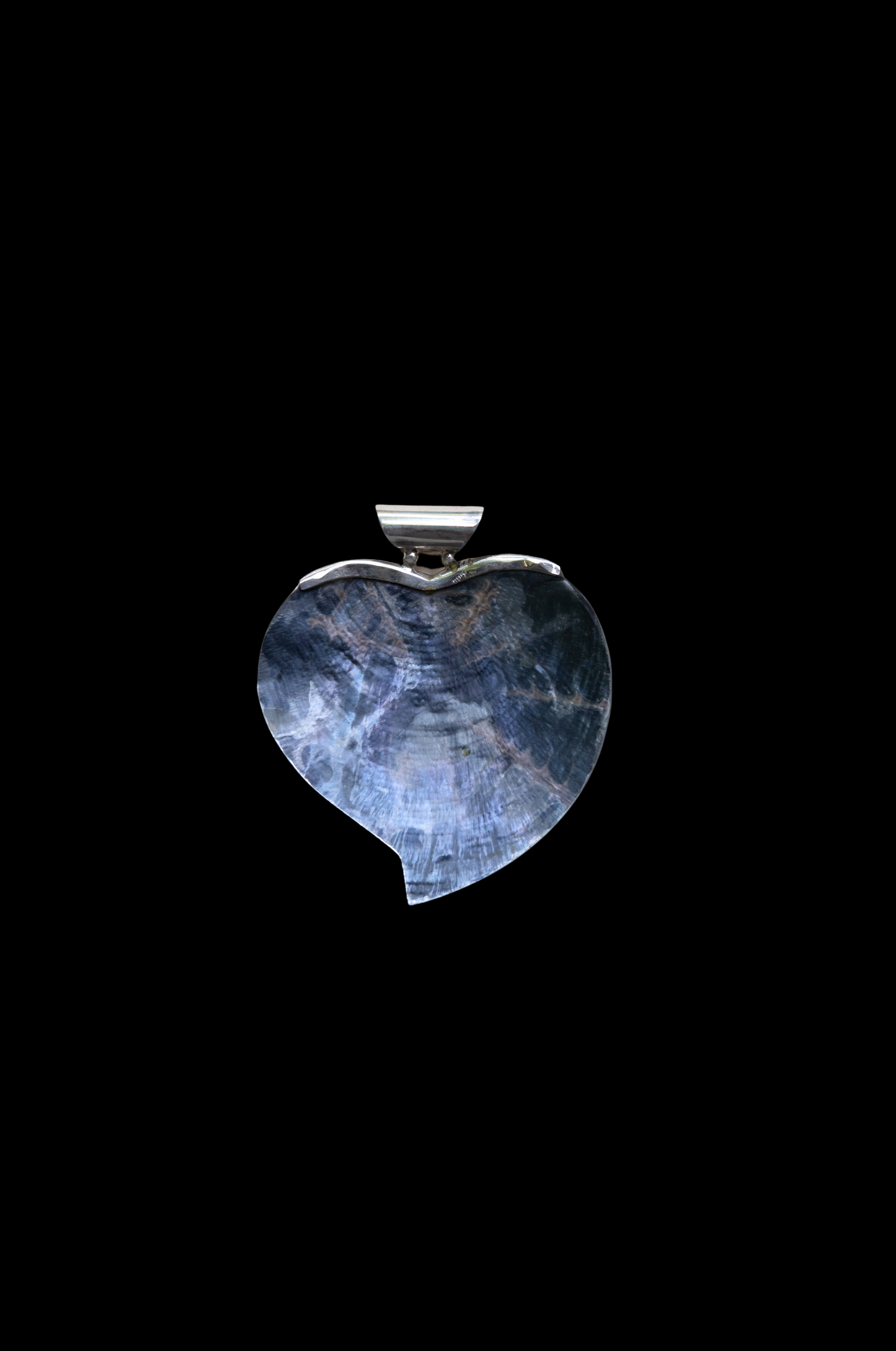 Soil heart pendant